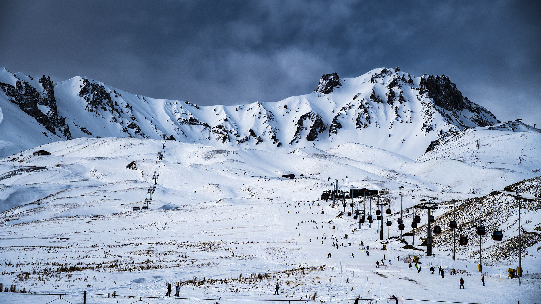 Enjoying Skiing on Mount Erciyes: A New Experience
