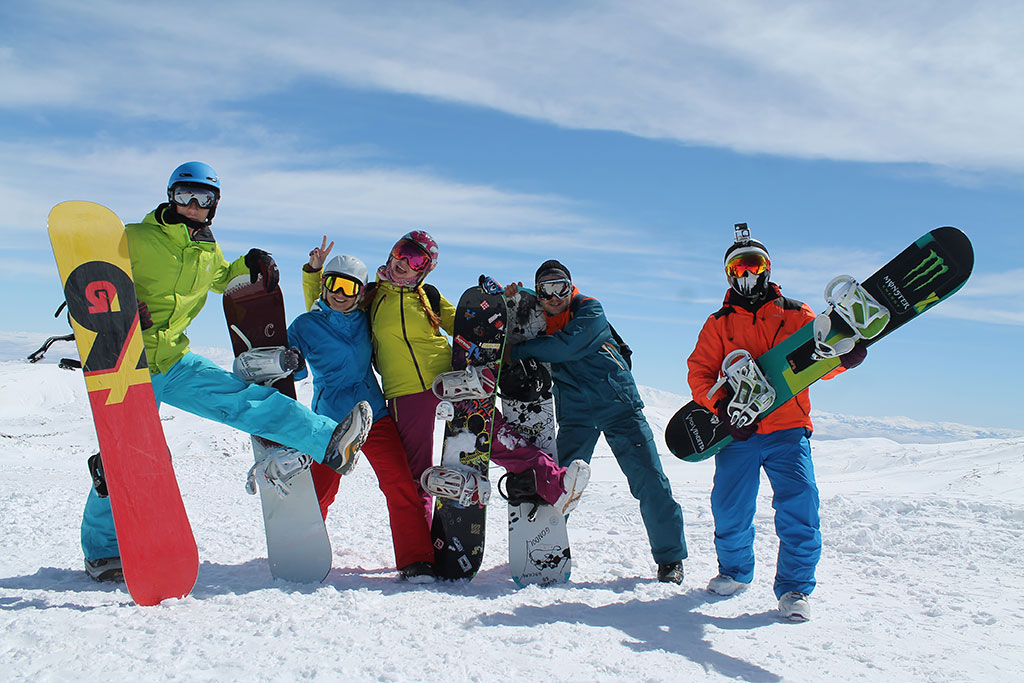 Erciyes Dağı'nda Kayak Keyfi ve Eğlence Bir Arada!
